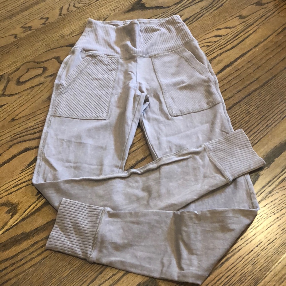 Aerie leggings!